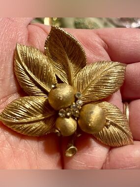 Coro Goldtone Leaf Cluster Brooch with Rhinestone Accents